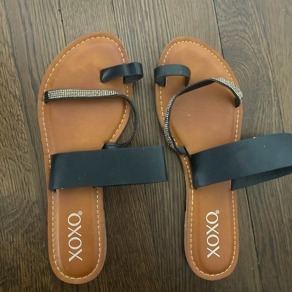 Black and Jeweled Sandals ✨